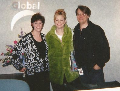 Sharon, Caroline Rhea and Ron